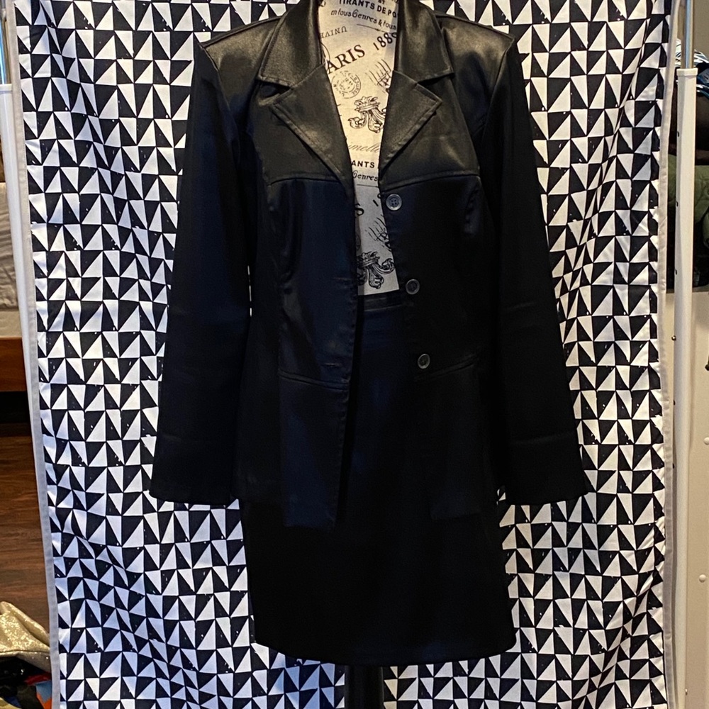 Black suit